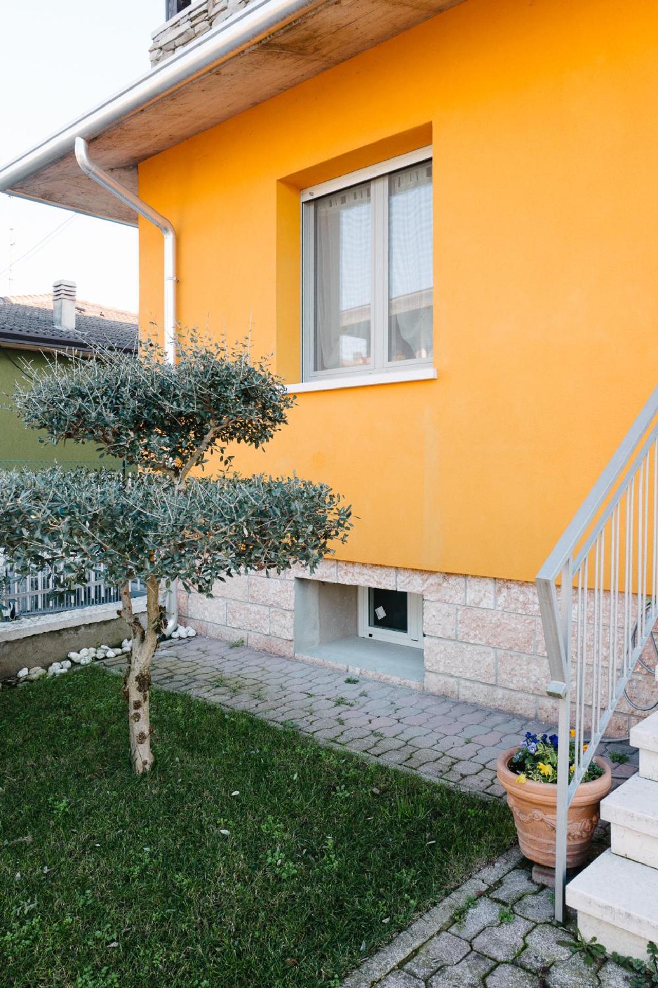 Lara'S House San Giovanni Lupatoto Exterior foto